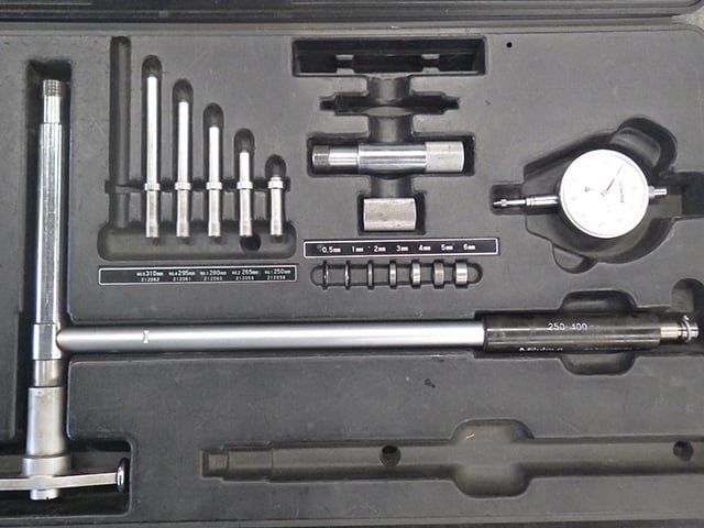 検査機器一覧：シリンダーゲージ